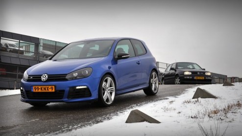 Met de downsizing-trend van motoren is helemaal niet mis, maar we hebben wel wakker gelegen toen Volkswagen de komst van de nieuwe Golf R met viercilinder inluidde. De moddervette V6 blijkt anno 2010