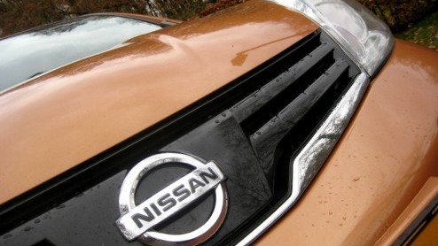 Met de Nissan Note doen de Japanners een poging om een zoveel mogelijk zitplaatsen, lucht en ruimte te verpakken in een betaalbaar ruimtemodel met een hatchback look. Wij willen wel eens weten hoe rui