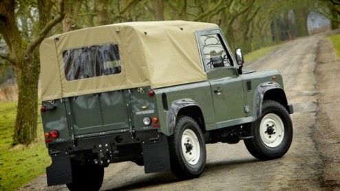 Puur klassiek een nieuwe Land Rover rijden, het kan nog steeds. Met het allereerste productiemodel van Land Rover uit 1948 in gedachten introduceren de Britten nu een limited edition in een oplage van