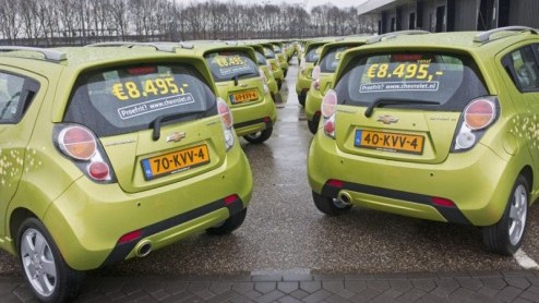 Onlangs vond in Vianen, tijdens een groots Chevrolet-event, de finale van de racegame op het wereldwijde web plaats. De zestig beste (digitale) coureurs mochten die dag in evenzoveel flitsend groen ge
