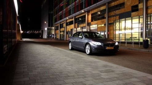 Na zeven jaar en ruim vijf-en-een-half miljoen exemplaren zit de carrire van de Bangle BMW 5-serie er op. De zesde generatie zet zich als zakelijke middenklasser in een nieuw, elegant daglicht, waa