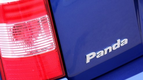 Lage bijtelling, vrijstelling van wegenbelasting en BPM en hoge brandstofprijzen, het zijn allemaal factoren die ertoe bijdragen dat we steeds kleiner en/of zuiniger gaan rijden. Fiat zag met lede o