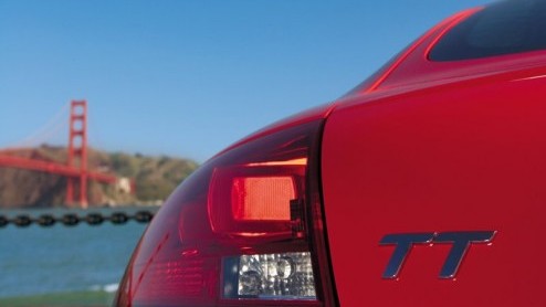 Audi heeft een bescheiden facelift voor de TT voorbereid. De nieuwste versie van de Coupe en Roadster wordt volgende week op de Duitse autotentoonstelling AMI in Leipzig onthuld.