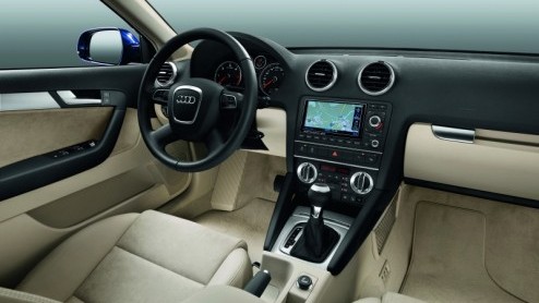 Na de recente facelift van de Audi A3 vijfdeurs en Sportback zullen we de deze week gepresenteerde wijzigingen van het duo meer als een update bestempelen. Ze gaan er beiden in hun verschijning op voo