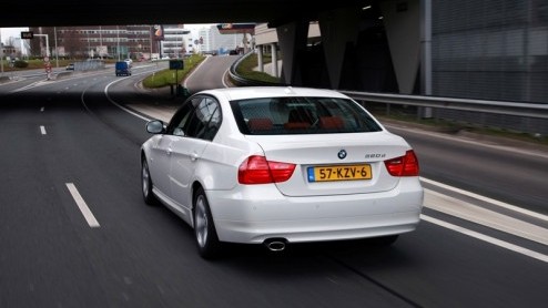 Vroeger...was een snelle auto vaak sportief en dorstig maar een langzame niet. Tegenwoordig hebben autofabrikanten slimme techniek om efficintie niet ten koste te laten gaan van de motor- en rijprest
