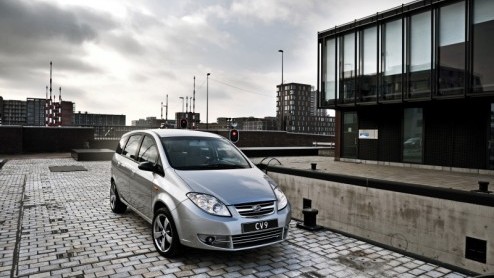 In een tijd dat het allemaal wat minder gaat bloeien de Chinezen op. Voor Landwind het moment om opnieuw in Europa voet aan wal te zetten. Vijf jaar geleden stond de twijfelachtige veiligheid van hun