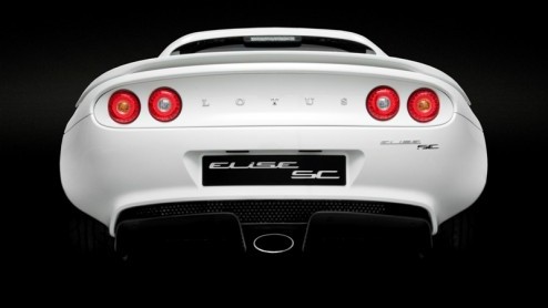 Ter gelegenheid van de introductie van de nieuwe Lotus Elise Mark III in Nederland heeft de Lotus-fabriek exclusief voor Van der Kooi Sportscars een gelimiteerde Elise Special Edition geproduceerd.
