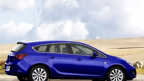 Nu de nieuwe Opel Astra zich als vijfdeurs heeft profileren kunnen we ons geestelijk gaan voorbereiden op meer carrosserievarianten. We moeten weliswaar nog even wachten op de driedeurs GTC, maar hoe