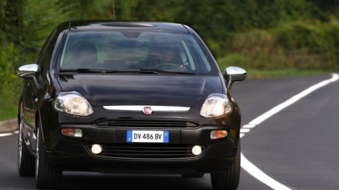 Naast de Fiat Panda 1.2 en de 500 1.2 Dualogic introduceert Fiat nu ook twee Punto-modellen die door hun spaarzame karakter BPM- en wegenbelastingvrij zijn en zakelijk gezien in de 14% bijtellingsklas
