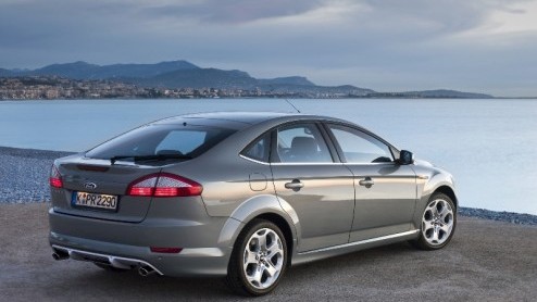 De Ford Mondeo is vanaf nu leverbaar met de nieuwe 2.0 EcoBoost SCTi turbomotor en twee verder verfijnde diesels. Ook doet de Powershift-automaat dit voorjaar zijn intrede. Ook de afgeprijsde Limite