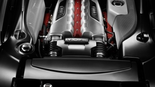 Na de Audi R8 met V8 en V10 dient nu de exclusieve, overtreffende trap zich aan; de R8 GT. Deze nog lichter en krachtiger variant met 560 pk presteert in optima forma. Er is een belangrijke maar: slec