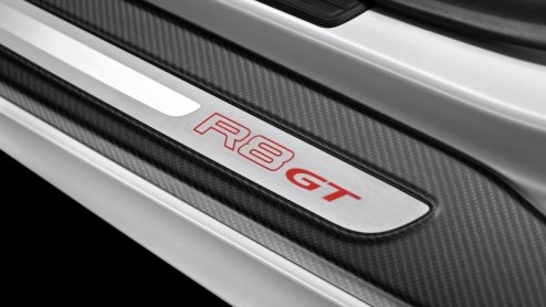 Na de Audi R8 met V8 en V10 dient nu de exclusieve, overtreffende trap zich aan; de R8 GT. Deze nog lichter en krachtiger variant met 560 pk presteert in optima forma. Er is een belangrijke maar: slec