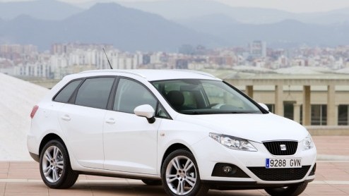 Op de autoshow van Frankfurt in september vorig jaar presenteerde Seat de Ibiza IBZ, een fraai gelijnde compacte lifestyle combi. De productieversie ervan, de Ibiza ST, heeft aan auto emocion moeten i