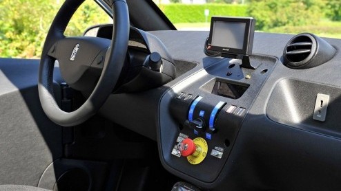 De Italiaanse ontwerpstudio Pininfarina viert haar 80 jarig bestaan op een bijzondere manier met de onthulling de NIDO EV; een compacte tweezits stadsauto met elektrische aandrijving. Naast deze NIDO
