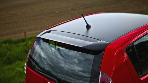 Daihatsu introduceert een gelimiteerde uitvoering van de Sirion op de Nederlandse markt. De Japanner gaat door het leven met een Limited Black-pakket met matzwarte carrosseriedetails.