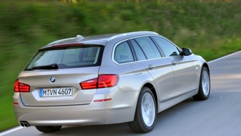 De introductie van de nieuwe 5-serie heeft BMW geen windeieren gelegd. Sinds jaren heeft de Vijf weer de koppositie in het segment weten te bemachtigen. Met de komst van de Touring lijkt het marktleid
