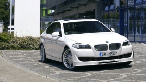 De nieuwe 5 Serie is nog maar kort op de markt of 'huistuner' Alpina zet de populaire zakensedan van BMW naar eigen hand. Het loslaten van een teaser door Alpina zelf moet alvast de gemoederen flink o