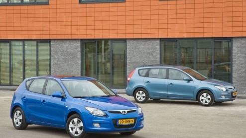 Hyundai grijpt het zomerseizoen aan om de i20 en i30 in prijs te verlagen. Waar die eerste al 1000 euro in prijs zakt, is voortaan elke i30 1500 euro voordeliger.