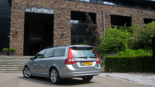 Volvo heeft lange tijd de focus op dieselmotoren gelegd. Dat heeft onder meer geleid tot de zalige, geliefde 2.4D en D5. De vraag naar efficinte benzinemotoren nam echter toe en daarin hadden de Zwed