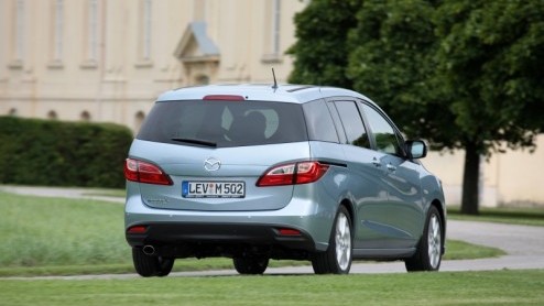 De nieuwe Mazda5 werd in het voorjaar voor het eerst voorgesteld op de Autosalon van Genve. Hoewel de populaire MPV pas in het najaar bij de dealers staat, bood de Nederlandse importeur een select cl