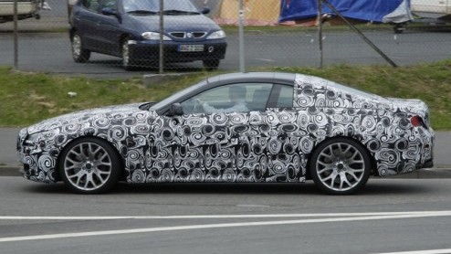 De nieuwe 6-serie is bij BMW aardig klaargestoomd voor introductie. Het is wachten op de onthulling voor de officile beelden, dat gaat nog wel enkele maanden duren. Wetende dat de Zes onderweg is, ka