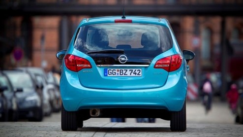 Opel maakt het motorpalet voor de nieuwe Meriva compleet met de 1.3 CDTI en 1.7 CDTI diesels, die in diverse varianten worden aangeboden. De nieuwe zelfontbranders vormen een aanvulling op de bestaand