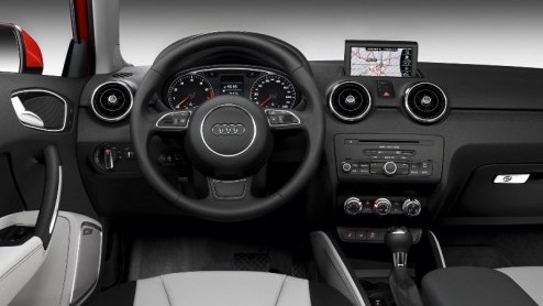 Eindelijk, de Audi A1 is vanaf nu te bestellen. De instapper is de 1.2 TFSI met 86 pk, die naast zijn soepele prestaties ook met een A-label en 20% bijtelling te koop mag lopen.