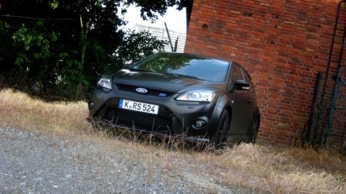 Ford zegt de huidige Focus na deze zomer vaarwel. In september valt het doek en wordt de fabriek klaargestoomd voor zijn verse opvolger, die dit jaar in Genve werd voorgesteld. De importeur vroeg gep