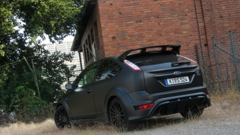 Ford zegt de huidige Focus na deze zomer vaarwel. In september valt het doek en wordt de fabriek klaargestoomd voor zijn verse opvolger, die dit jaar in Genve werd voorgesteld. De importeur vroeg gep