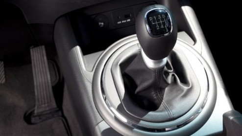Kia is maar wat trots op de vorige generatie Sportage, die zeker in de beginjaren niet aan te slepen was. Gezien de huidige marktsituatie met een groeiend SUV C-segment zijn we ervan overtuigd dat de