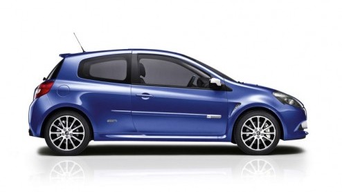 Tegelijkertijd met de nationale introductie van de luchtige Renault Wind heeft de importeur de prijslijst van de sportieve Gordini modelreeks gereed. De flink uitgedoste topmodellen zijn geprijsd vana