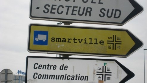 Het Franse Hambach heeft al bijna dertien jaar een bijzondere locatie in de gelederen: smartville. Het is de thuishaven van het 'kleinste' automerk ter wereld, waar dagelijks zon 550 smartjes worden