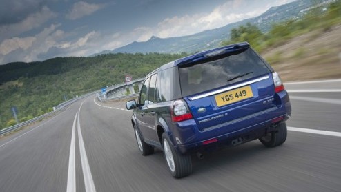 Na de bekendmaking van de vernieuwde Freelander 2 maakt Land Rover nu de bijbehorende prijzen bekend. De importeur heeft deze kunnen aanscherpen, waardoor de Freelander 2 eD4 leverbaar is vanaf 37.990