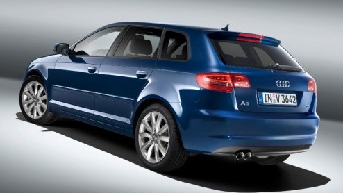 Audi geeft de A3 verkopen graag nog een zetje in de rug met de nieuwe Style-uitvoering. Het nieuwe uitrustingsniveau is gekoppeld aan de 1.2 TFSI in een driedeursvariant of Cabriolet. Deze modellen zi