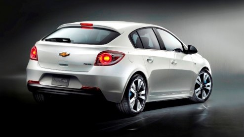 Chevrolet maakt zich op voor vier premires in Parijs. En daarvan is een vijfdeurs hatchback op basis van de Cruze, die we tot nu toe alleen als sedan kennen. Het merk heeft hoge verwachtingen van de