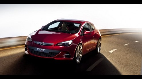 Na spionagebeelden, geruchten en designschetsen is nu het moment van de waarheid aangebroken. Opel geeft de eerste fotos van de Astra GTC conceptcar vrij, de sportief getinte driedeurs hatchback die