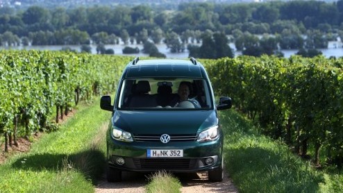 Volkswagen verpakt de meeste ruimte voor het minste geld in een Caddy. Zowel de bestel- als personenuitvoering is onlangs in een gemoderniseerd jasje gestoken met een nieuw gezicht, volwassen uitrusti