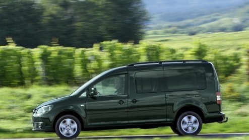 Volkswagen verpakt de meeste ruimte voor het minste geld in een Caddy. Zowel de bestel- als personenuitvoering is onlangs in een gemoderniseerd jasje gestoken met een nieuw gezicht, volwassen uitrusti