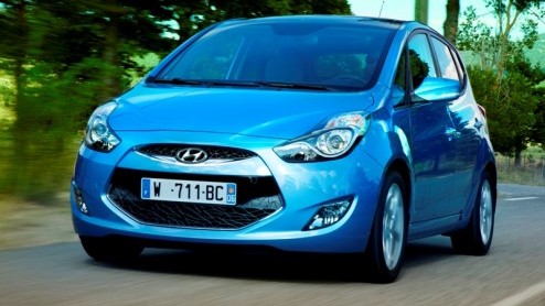Zie hier de Hyundai ix20, de opvolger van de Matrix. De auto is technisch gezien identiek aan de Venga van concerngenoot Kia, maar heeft een eigen gezicht gekregen. De prijs wordt binnenkort bekend ge