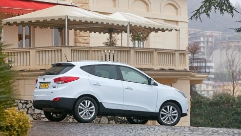 Het gamma van de Hyundai ix35 wordt uitgebreid met een zuinige 1.6 GDI benzinemotor. De nieuwe crossover zet dan 135 pk vermogen tegenover een B-label en een zeer gunstig verbruik. Door deze nieuwe i