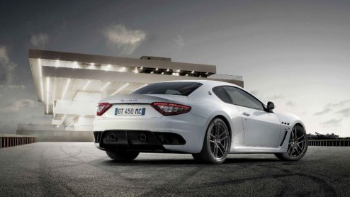 Maserati bereidt zich voor op de presentatie van de GranTurismo MC Stradale in Parijs. Als we de Italianen moeten geloven is dit de snelste, lichtste en meest krachtige auto in de Maserati modelreeks,