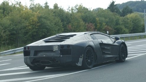 Ook niemand minder dan Lamborghini heeft belangrijk nieuws op de Autosalon van Parijs te melden. De Italianen onthullen een interessant studiemodel wat een voorbode kan zijn van de Murcielago-opvolger