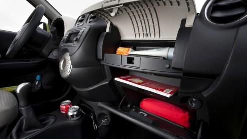 Net op het moment dat we de Nissan Micra bijna zijn vergeten, komen de Japanners met een nieuwe. De vierde generatie gaat in het steeds groter n populairder wordende B-segment langer op het netvlies