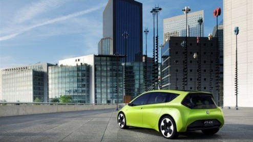 Na de presentatie van de FT-CH in Detroit maakt de kleine, maar sportief getinte hybride nu zijn debuut op de Autosalon van Parijs.