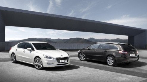 De splinternieuwe Peugeot 508 is nog niet koud uit de doeken, of de importeur heeft al het leveringsprogramma met uitvoeringen en prijzen op de rit. Peugeot levert de ruime middenklasser vanaf 25.850 