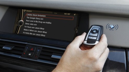 BMW heeft nieuwe comfortabele en veilige snufjes gepresenteerd. Deze zijn samengebracht in BMW ConnectedDrive met aandacht voor assistentiesystemen, navigatie&personalisatie en EfficientDynamics. Wat