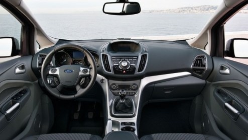 Momenteel maken we in de omgeving van Nice kennis met de nieuwe Ford C-MAX en Grand C-MAX. De eerste kilometers met de C-MAX 1.6 SCTi Ecoboost zitten erop. Hoe is dat bevallen?