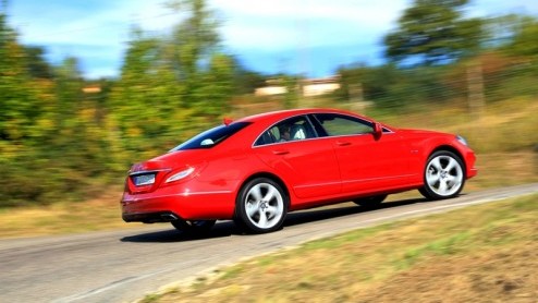 De opmars van de vierdeurscoup neemt de laatste jaren grote sprongen. Porsche, Aston Martin, Audi en zelfs Volkswagen zijn gevallen voor de charmes van deze niche-carrosserievariant. Mercedes-Benz wa