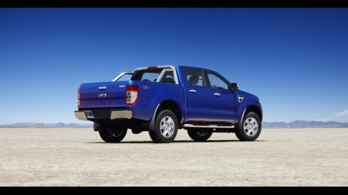 We kennen Ford niet direct van de pick-up's, maar ze hebben er wel degelijk een. De Ranger - wat klinkt dat lekker stoer- is vernieuwd en wordt zodoende op de Motor Show in Sidney aan het publiek voor