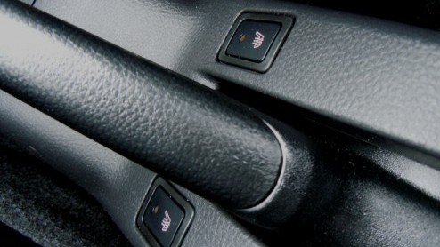 Na jaren lang ploeteren en strijden had Suzuki in 2005 een schot in de roos met de Swift. Zijn Europese, strakke uitstraling en uitstekende rijkwaliteiten hebben de compacte Suzuki definitief in het s
